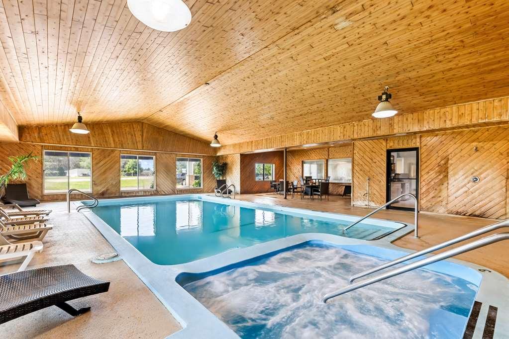 Americas Best Value Inn & Suites - Tahquamenon Country Newberry Facilities photo